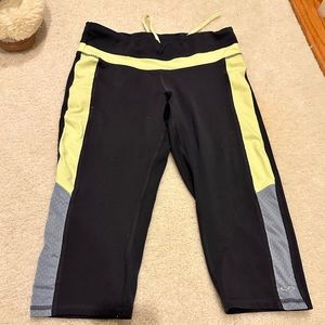 Dark Grey Capri Leggings